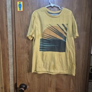 Old Navy Yellow Tee with Abstract Graphic.   Box 32